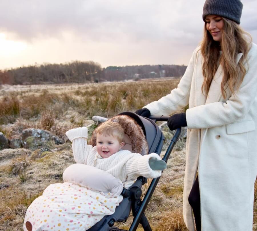 Lämpöpussin sisusmateriaalivaihtoehdot: fleece, untuva ja tekninen kuitu