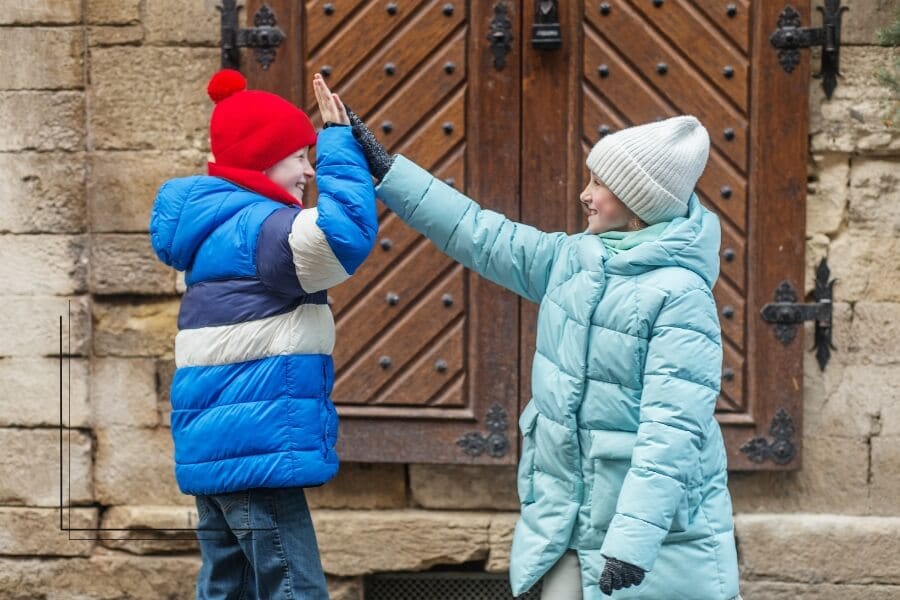 Lasten toppatakki ale kokemuksia ja osto-opas edulliseen talvitakkiin