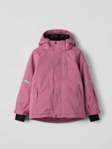 PO.P Weather Pro SNOWY lasten toppatakki ulkoilussa